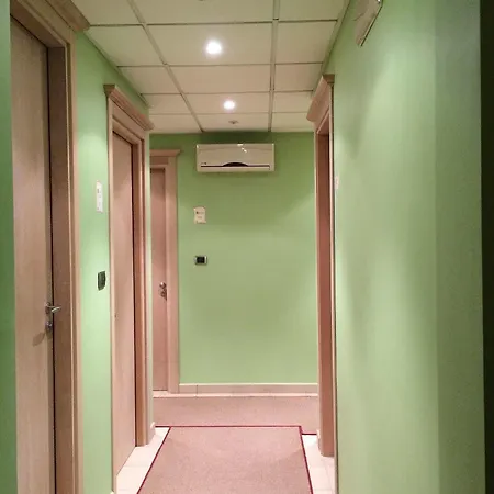 Hotel Cladan 3*